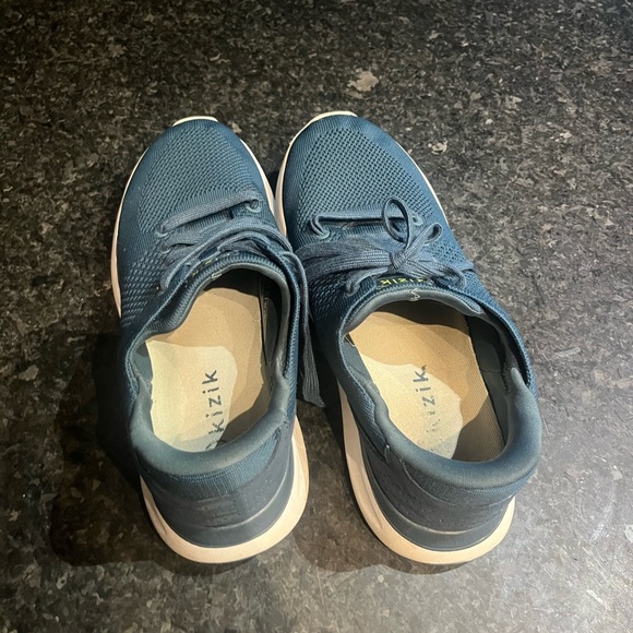 Kizik Blue Sneakers - Picture 7 of 10